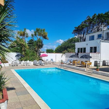 Pine Lodge Hotel New Quay Exterior foto